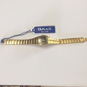 OMAX Ladies watch waterproof New with Tag